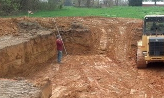 Выкопать котлован под фундамент в Туймазах - от 2644 руб. | 2Землекопа-Тмз
